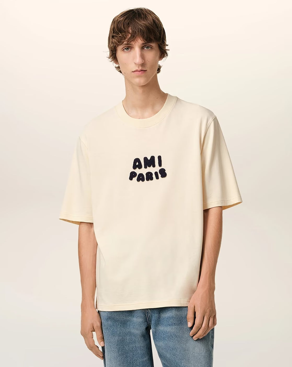 AMI PARIS Men Relaxed Fit Crew-Neck T-Shirt with Ami Paris