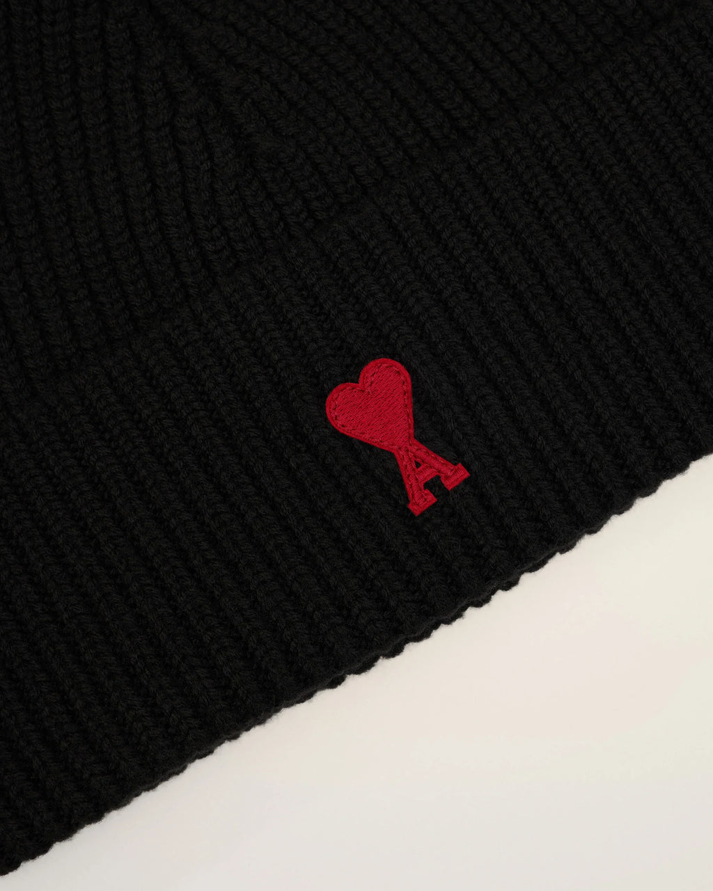 Black Wool Red AMI de Coeur Beanie