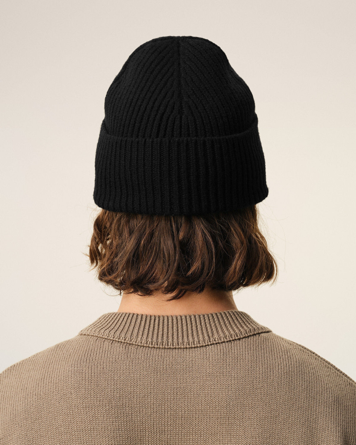 Black Wool Red AMI de Coeur Beanie