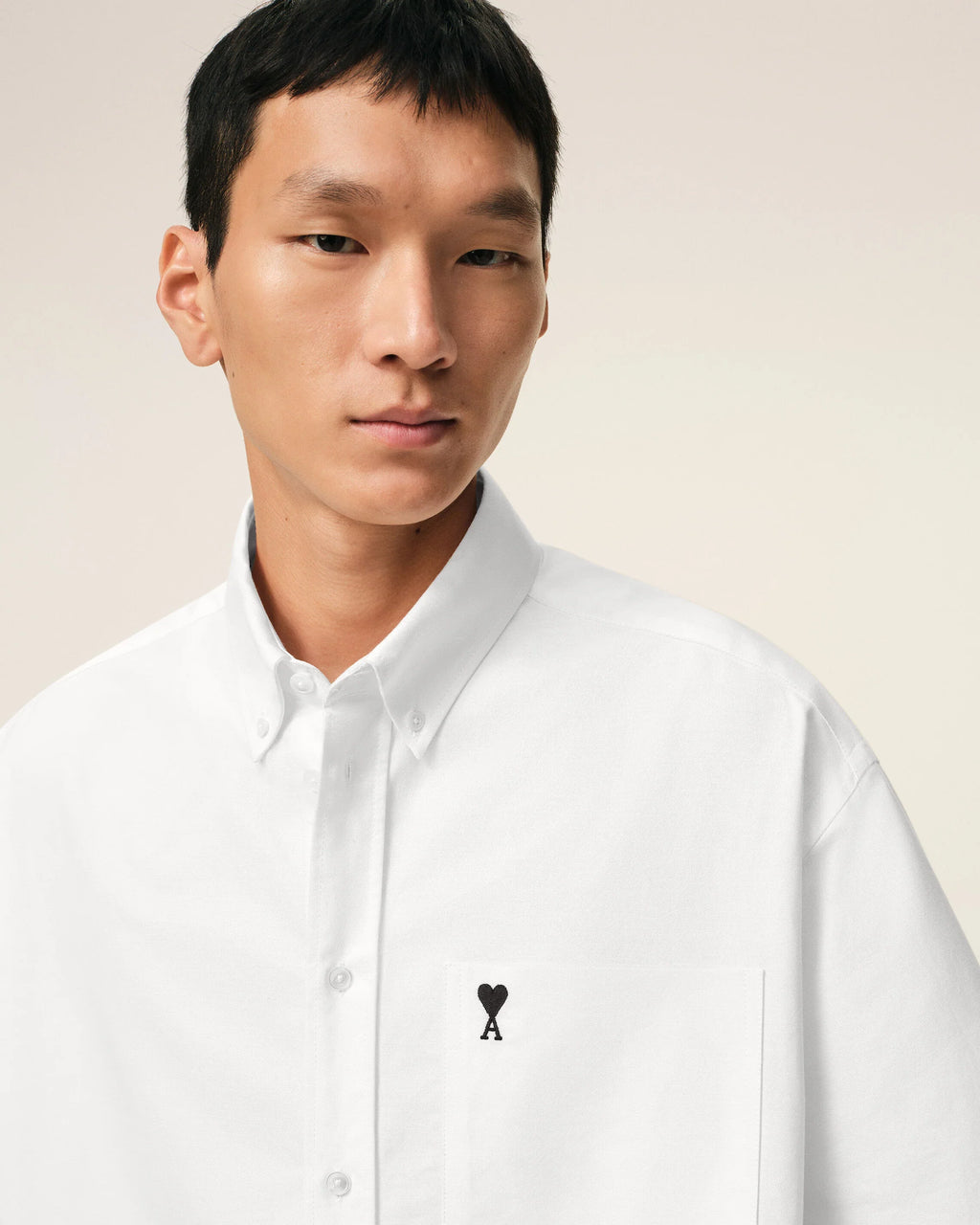 Short-sleeved shirt with embroidery White